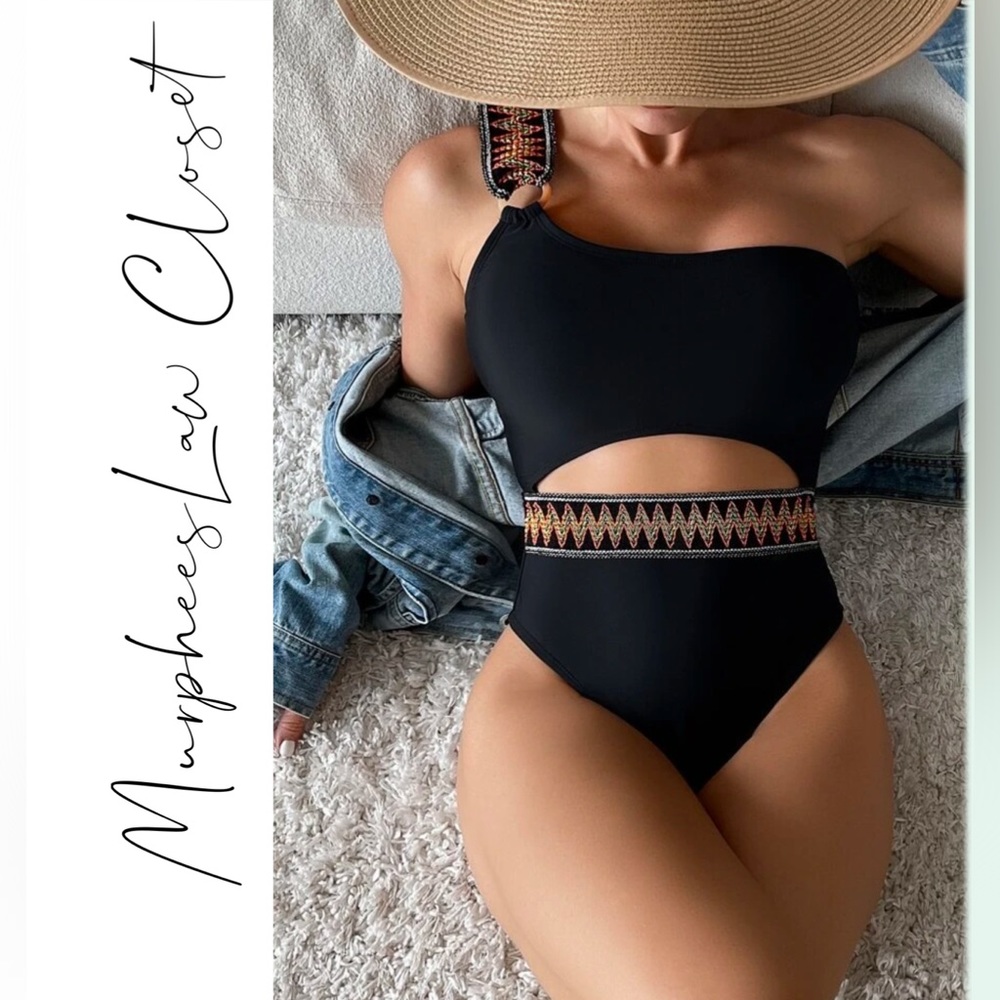 SHEIN | Stitch Detail One Shoulder One Piece Swimsuit | L